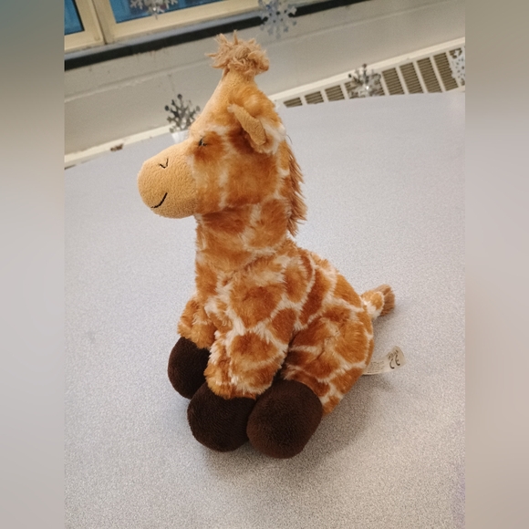 The Petting Zoo Giraffe Realistic Stuffed Animal Beanie Sitting Lovey Plush 9.5" - Picture 4 of 9
